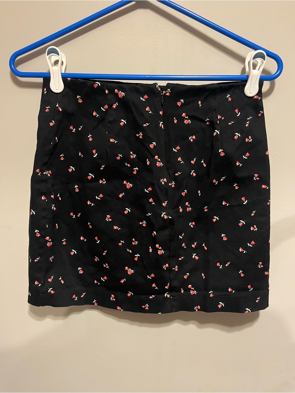 Wild Fable Black Mini Skirt with Red Floral Print